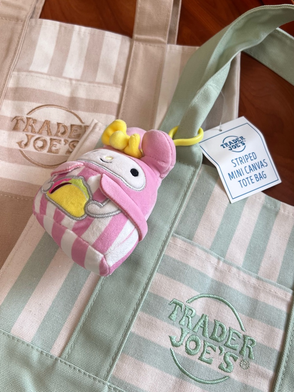 Trader Joe's Striped Mini Canvas Tote Bag 2 colors and 1 pink melody keychain - Picture 2 of 3